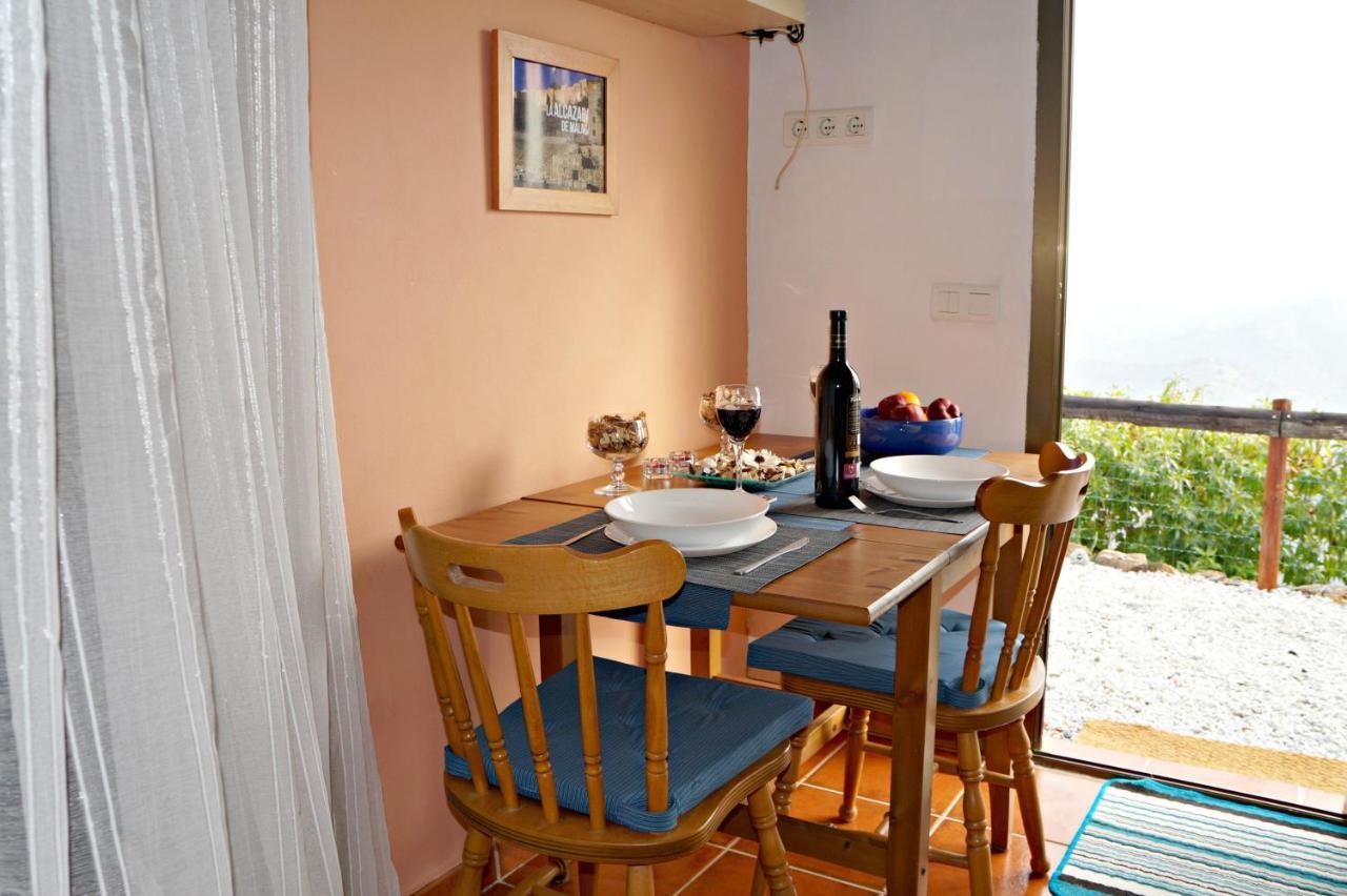 Vine Ridge Studio And Apartment Comares Екстериор снимка